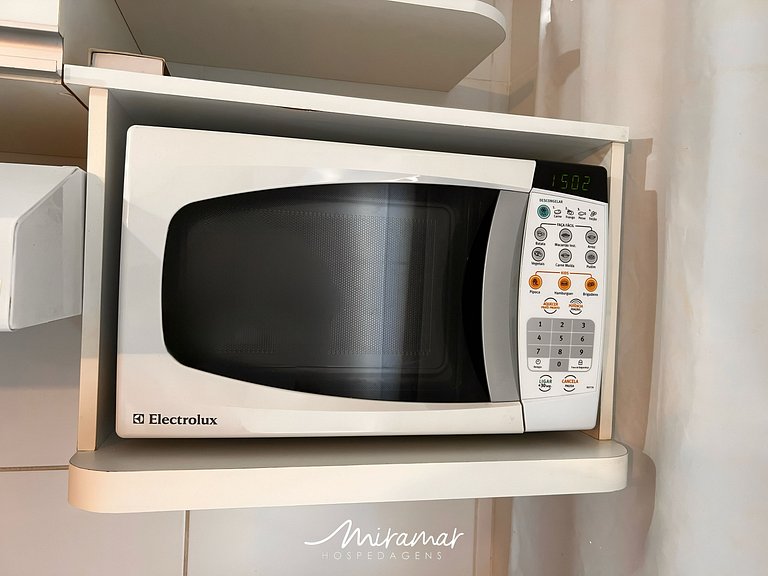 Apart. c/Varanda em Cabo Branco-Miramar