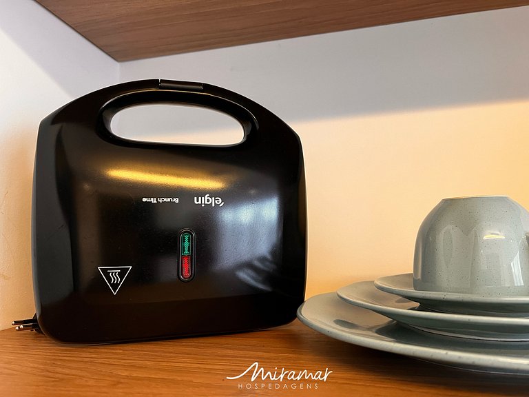 Flat para Casal c/ Varanda -Alta Marine