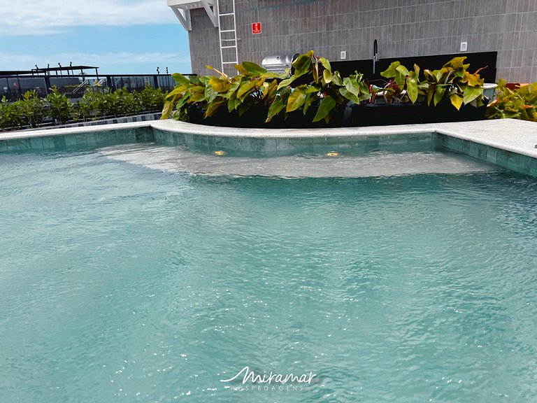 Flat com Varanda P/ 2 Jardim Oceania (MH)