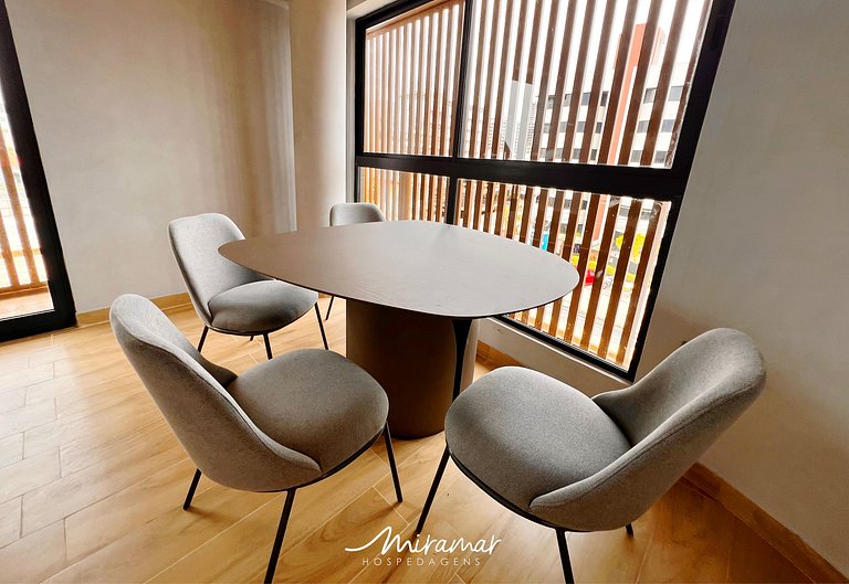 Flat p/ 2 pessoas c/ Varanda -Miramar Hospedagens