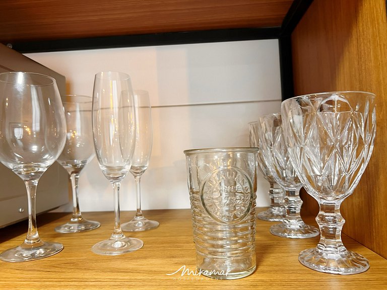 Apart c/ banheira- Jardim Oceania-Miramar