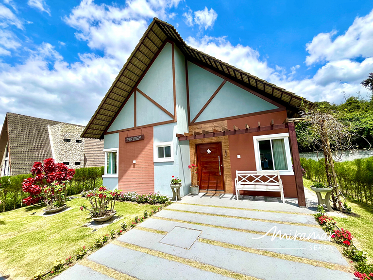 Mountain Paradise on Cherry Blossom Mountain