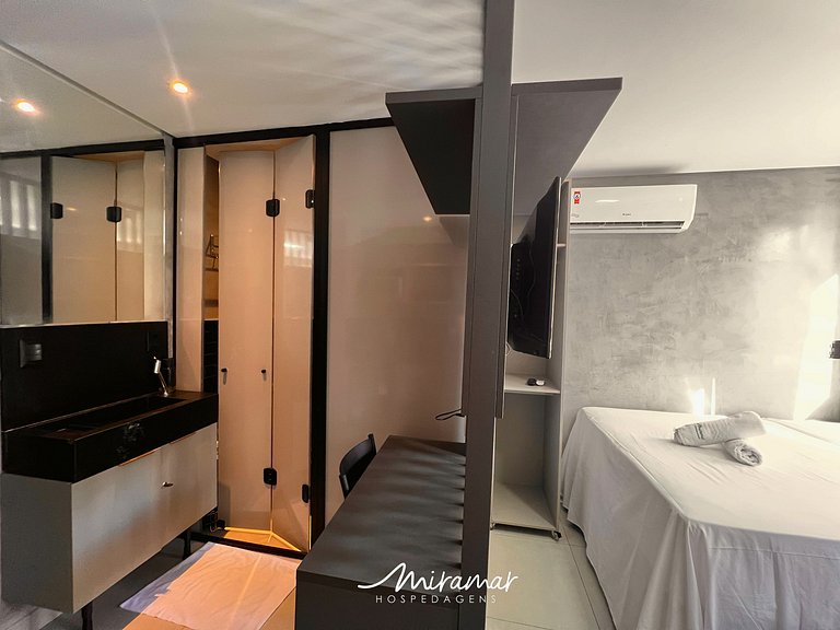 Flat com 2 Camas de Casal no Get One (MH)