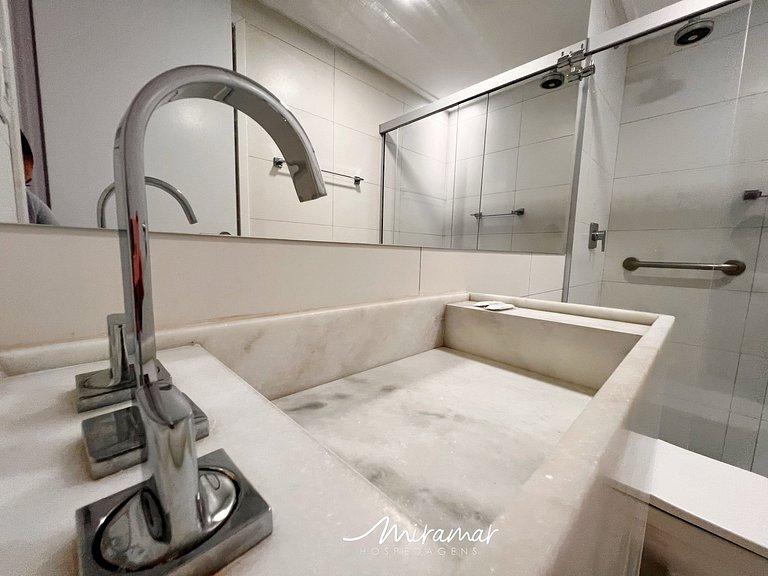 Apart c/ Terraço no Solar Tambaú