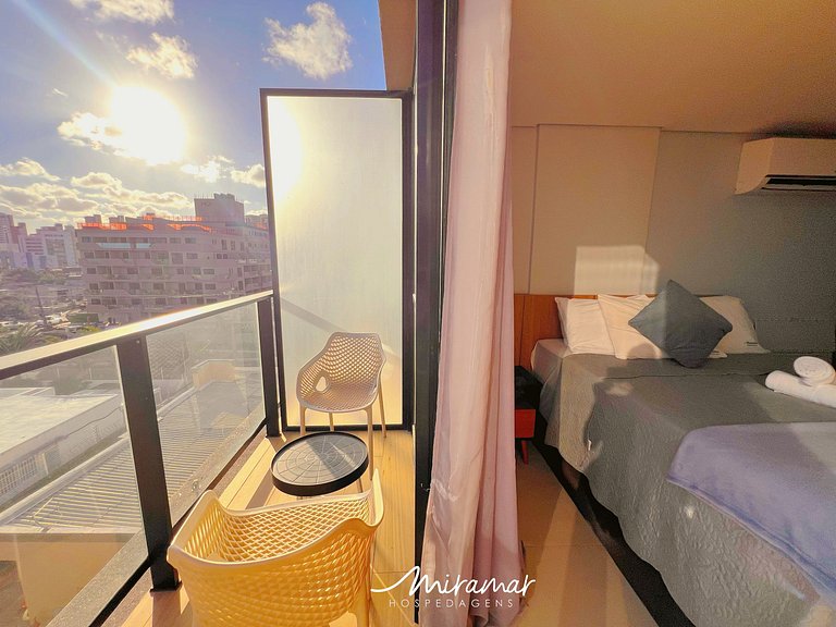 Flat c/Varanda e Vista Mar Lateral - Miramar