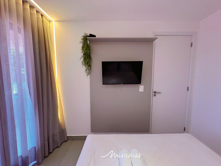 Apart. c/Varanda 2 quartos Jardim Oceania-Miramar