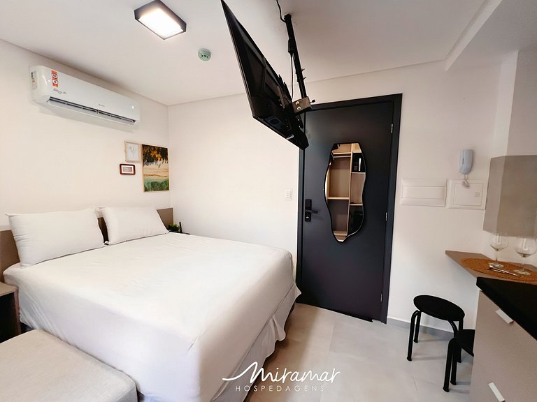 Flat com Varanda no Stay Bessa - MH