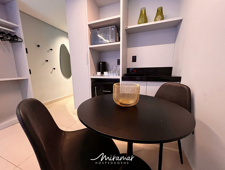 Flat com Terraço Alta Garden- Miramar Hospedagens