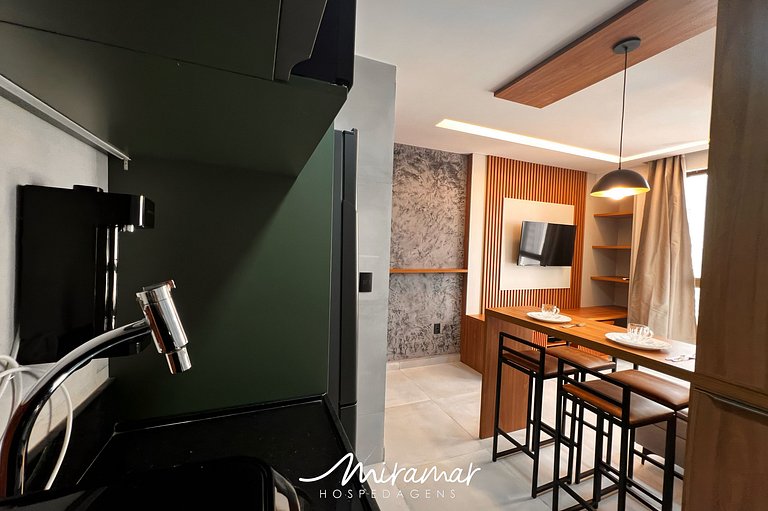 Flat c/Espelho no Teto p/ Casal- Tambaú-By MH