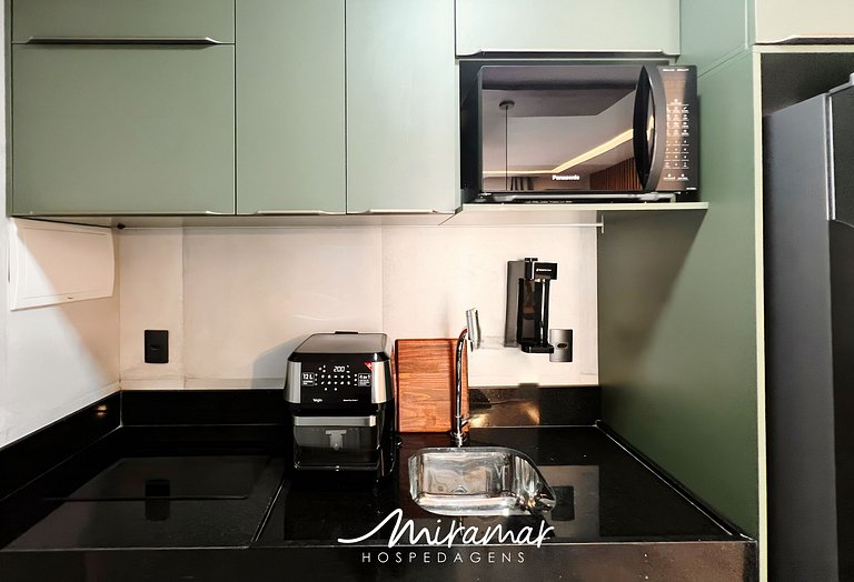 Flat c/Espelho no Teto p/ Casal- Tambaú-By MH