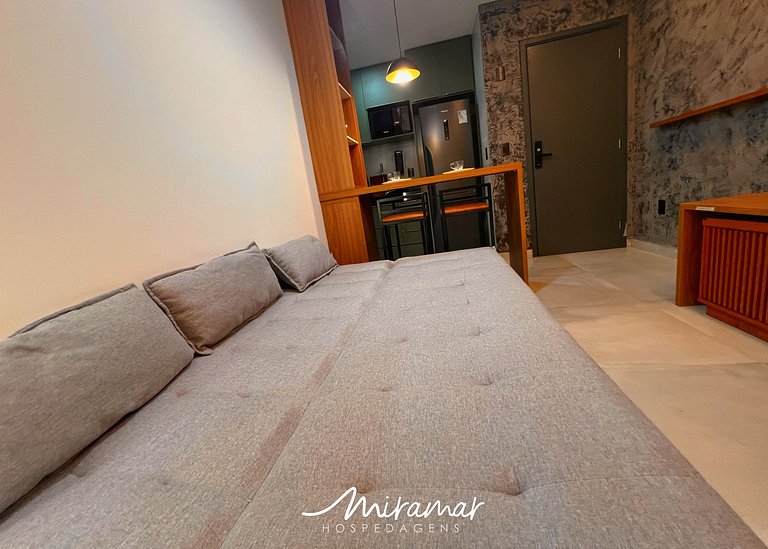 Flat c/Espelho no Teto p/ Casal- Tambaú-By MH