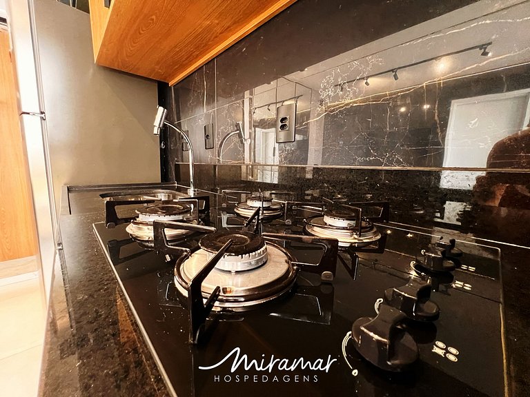 Flat c/ Varanda p/4 pessoas Tambaú-MH