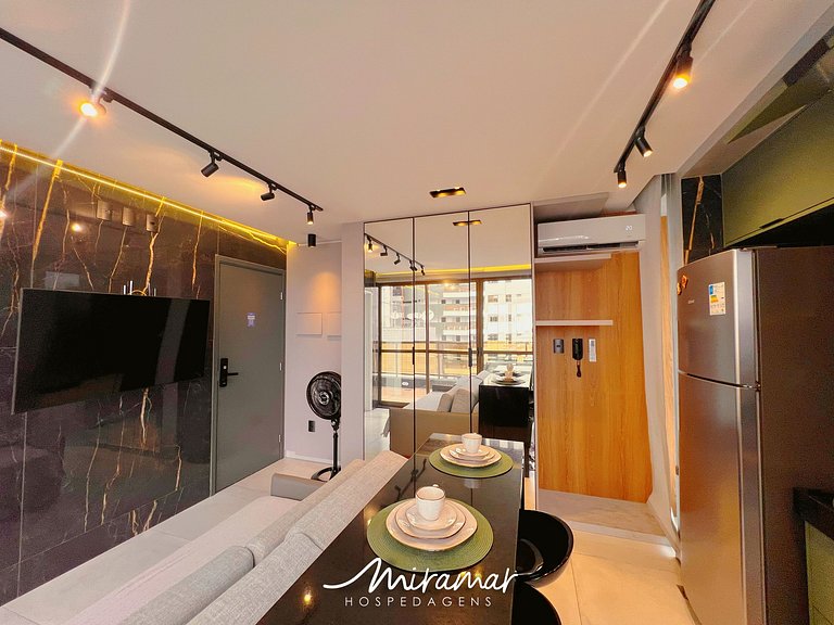 Flat c/ Varanda p/4 pessoas Tambaú-MH