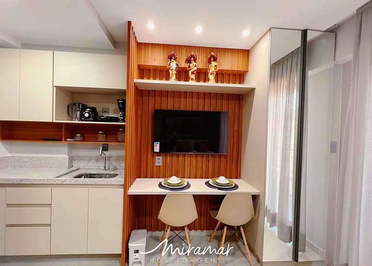 Flat p/ 2 pessoas c/ Varanda -Miramar Hospedagens