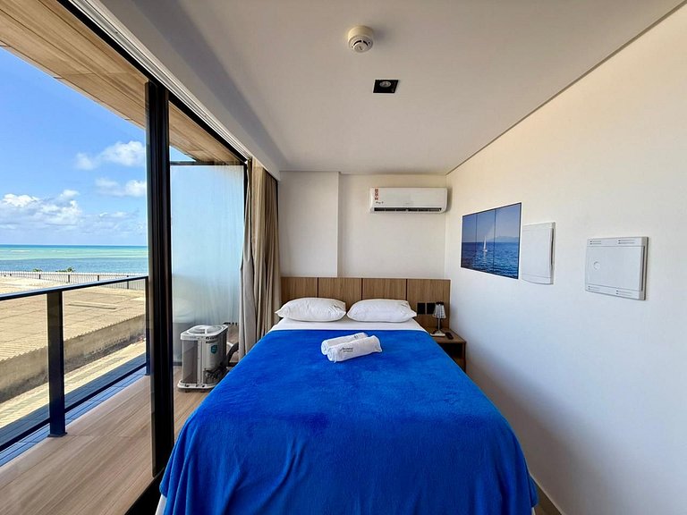 Flat com varanda no Alta Marine - MH