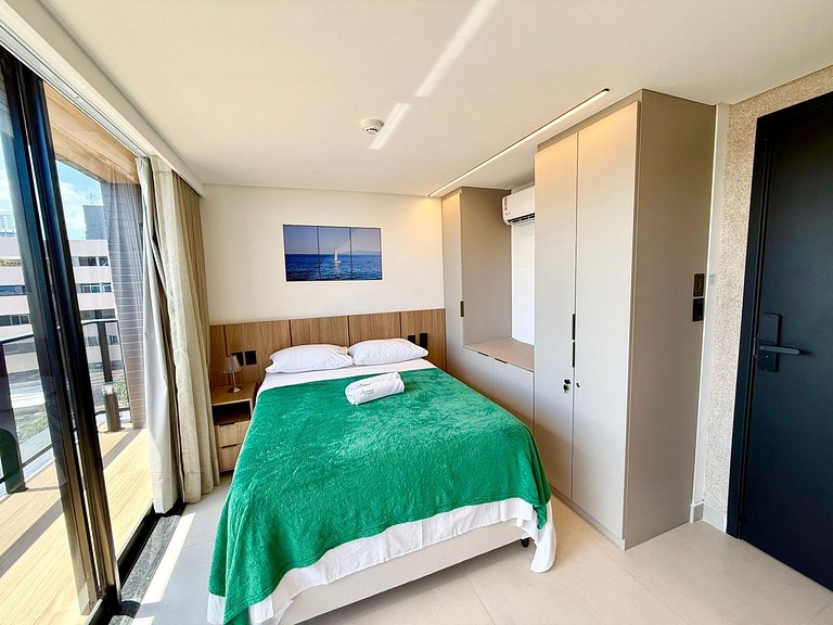 Flat com varanda no Jardim Oceania - MH