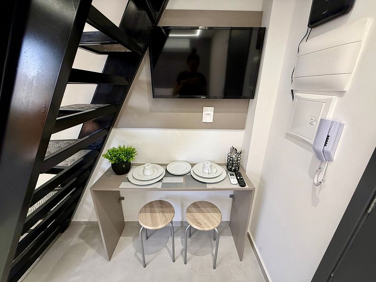 Flat c/ Banheira na cobertura