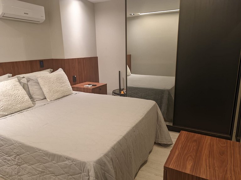 High-End Flat in Montelier Campo