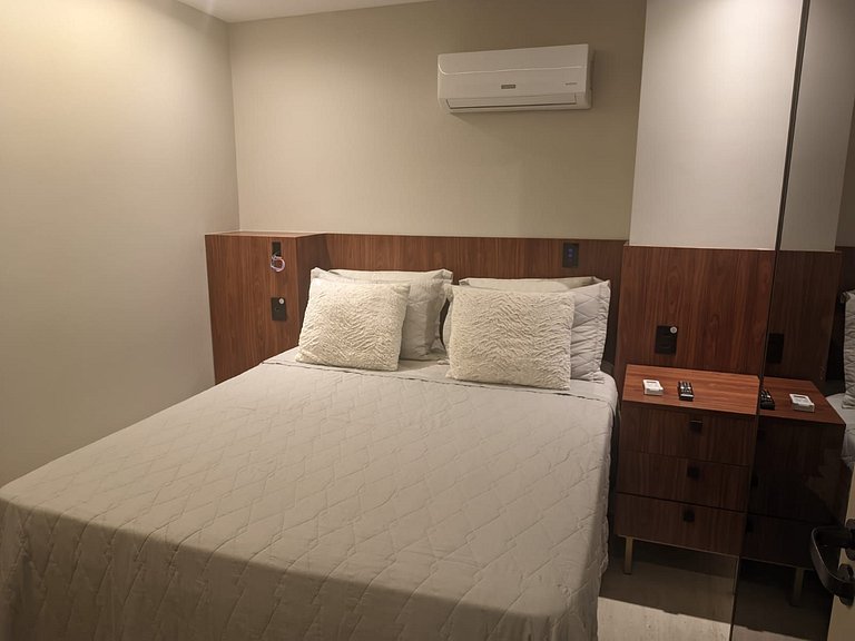 High-End Flat in Montelier Campo