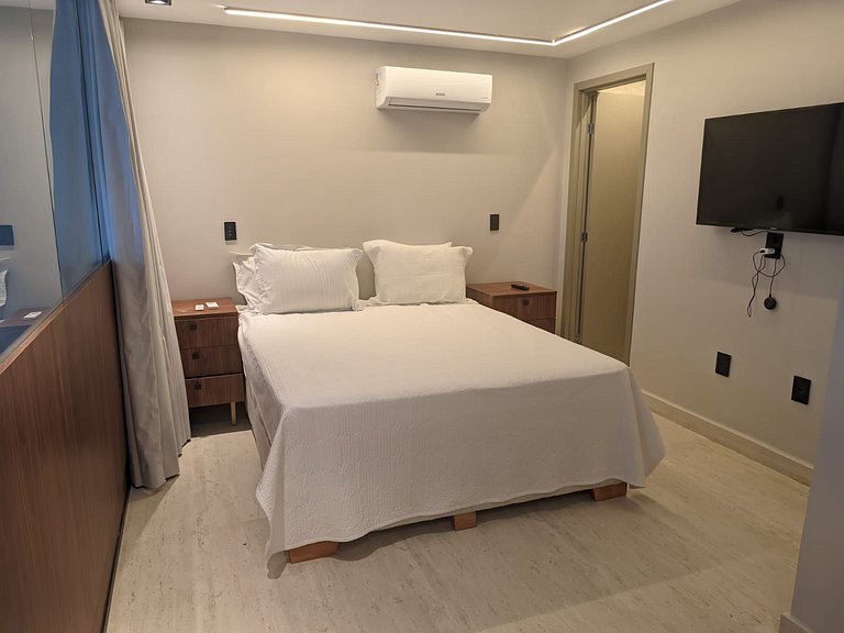 High-End Flat in Montelier Campo