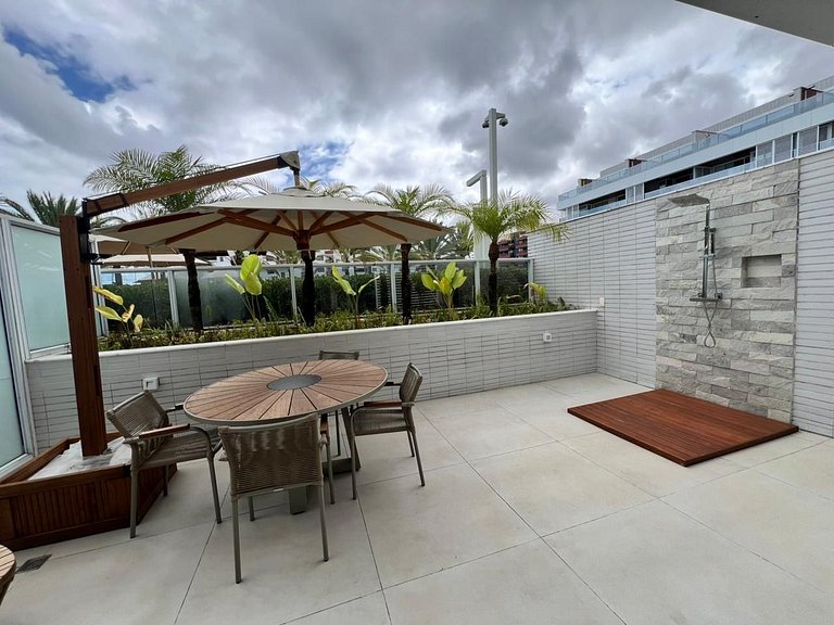 Apart c/ Terraço no Solar Tambaú - MH