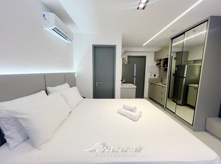 Flat p/ 4 pessoas c/ Terraço-Miramar Hospedagens