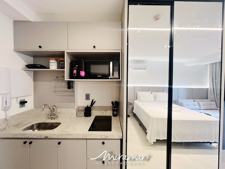 Flat p/ 4 pessoas c/ Terraço-Miramar Hospedagens