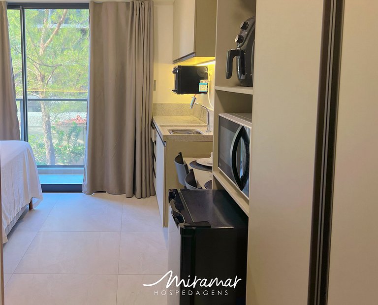 Flat Vista Mar Lateral c/ Varanda-Miramar