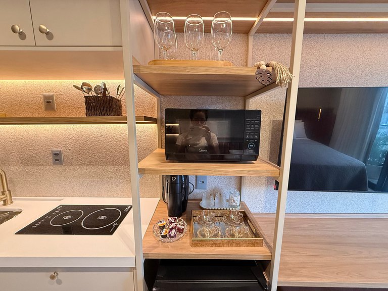 Flat c/ Varandda p/ 4 Pessoas Vista-Mar