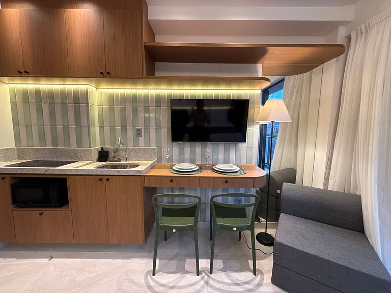 Flat c/ Varanda Vista Mar/ Prédio pé na areia