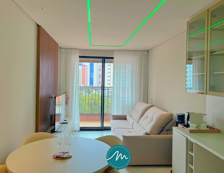 Apto c/ 2 quartos com Varanda e Wifi-Miramar