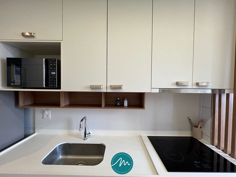 Apto c/ 2 Suítes com Varanda e Wifi-Miramar