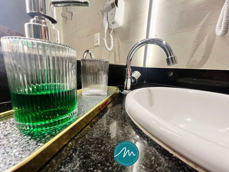 Apart.c/Terraço e Piscina Privativa em Cabo Branco