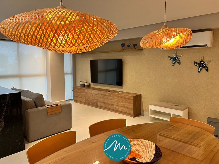 Ap p/ 7 Pessoas com Varanda a Poucos Passos do Mar