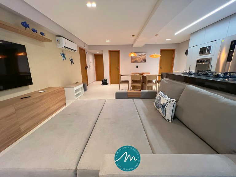 Ap p/ 7 Pessoas com Varanda a Poucos Passos do Mar