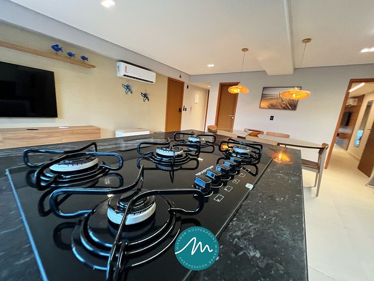 Ap p/ 7 Pessoas com Varanda a Poucos Passos do Mar