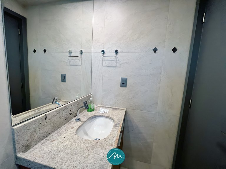 Apart. P/ Família com Varanda Frente Mar