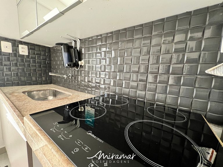 Apart. Família 250 metros da praia de Tambaú (MH)