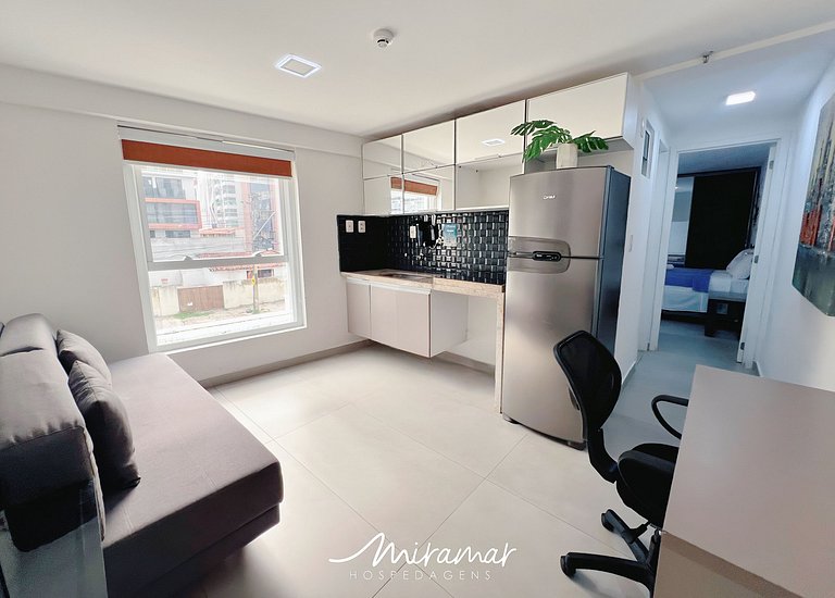 Apart. Família 250 metros da praia de Tambaú (MH)