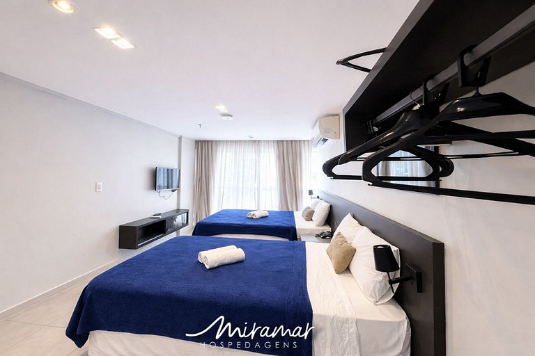 Apart. Família 250 metros da praia de Tambaú (MH)