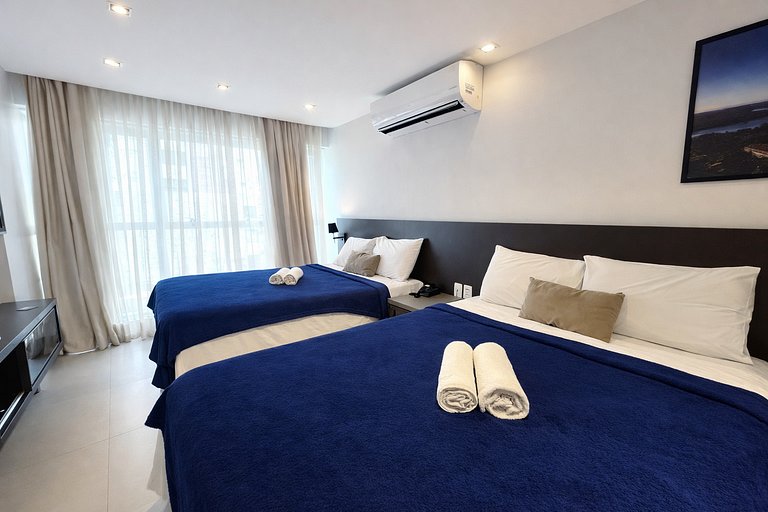 Apart. Família 250 metros da praia de Tambaú (MH)