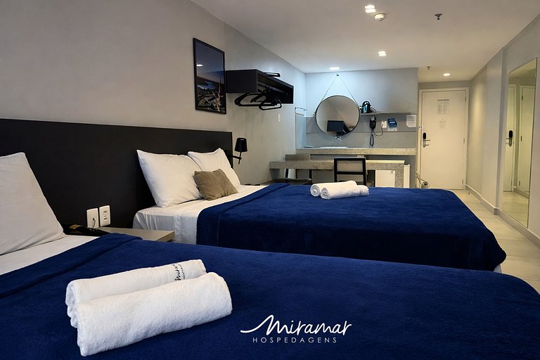 Apart. Família 250 metros da praia de Tambaú (MH)