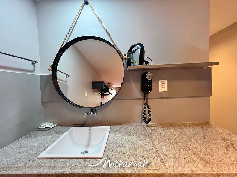 Apart. Família 250 metros da praia de Tambaú (MH)