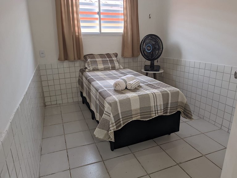 Casa bem localizada com 3 quartos Bananeiras (MH)