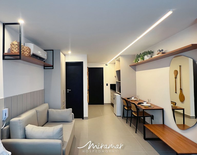 Flat p/4 pessoas super confortável -Cabedelo - MH