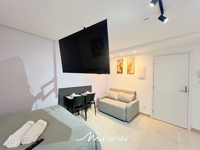 Flat p/Casal no Ozean no Jardim Oceania-MH