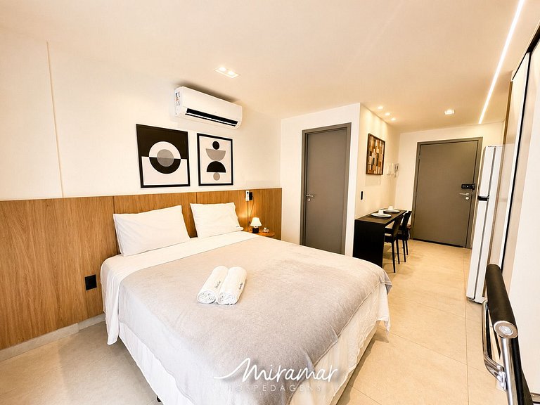 Flat Moderno em Intermares - MH