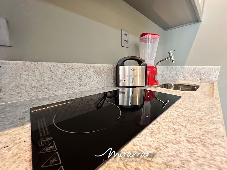Flat moderno localizado no Jardim Oceania - MH