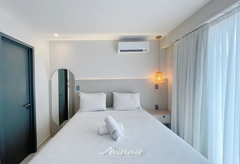 Flat moderno localizado no Jardim Oceania - MH