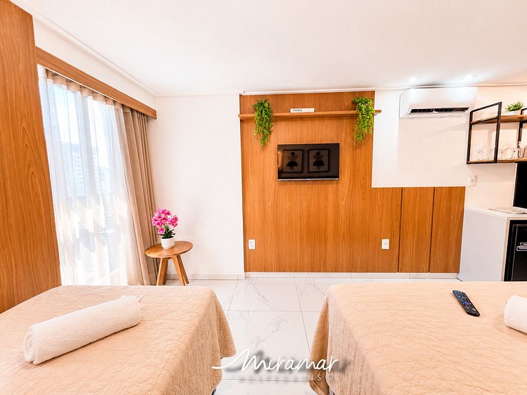 Flat p/ família de 3 em Tambaú (MH)